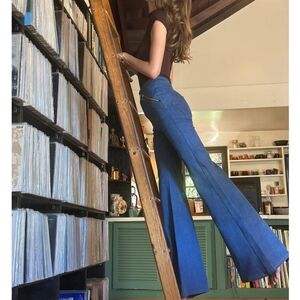 Vintage Banana Republic Indigo Blue Low-Rise Flared Jeans Size 4